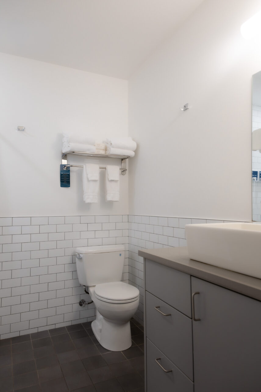 Modern, clean and sleek Tofino bathroom in the heart of town and on the harbour
