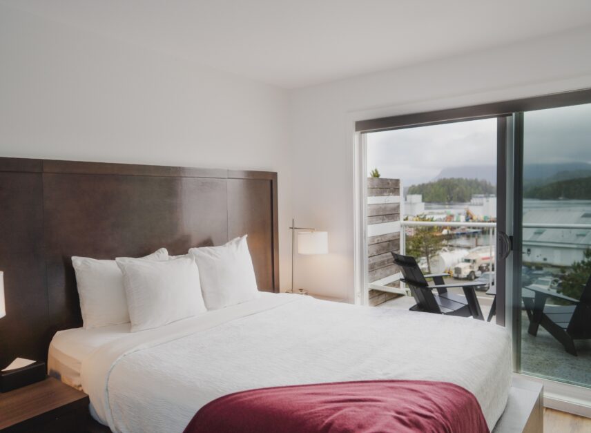 Hotel Room with harbour view